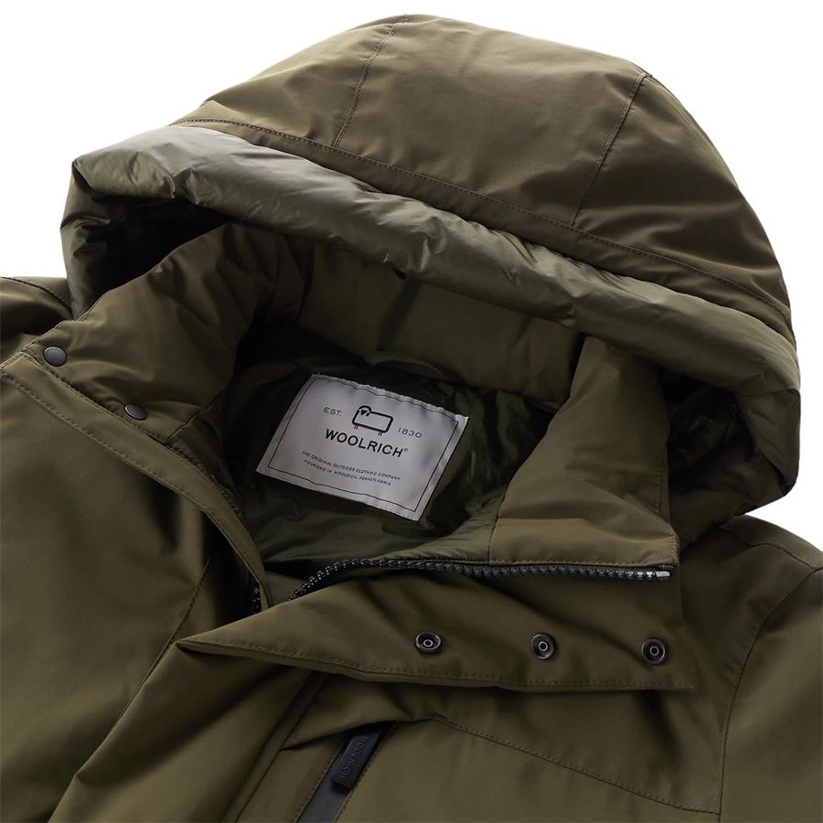 MOUNTAIN STRETCH DOWN PARKA Woolrich | CFWOOU08030614
